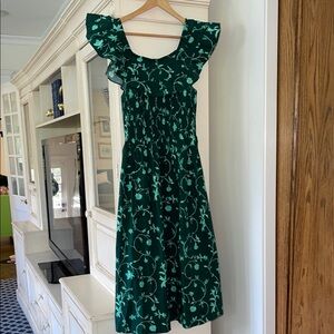 Adorable green on green summer dress